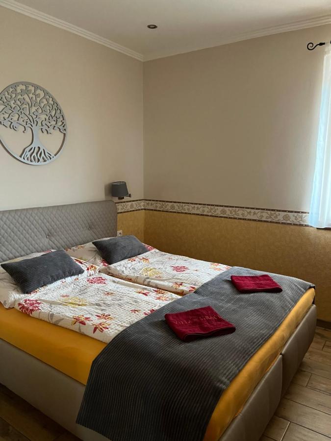 Villa Gracia بوتينْتْسِ المظهر الخارجي الصورة