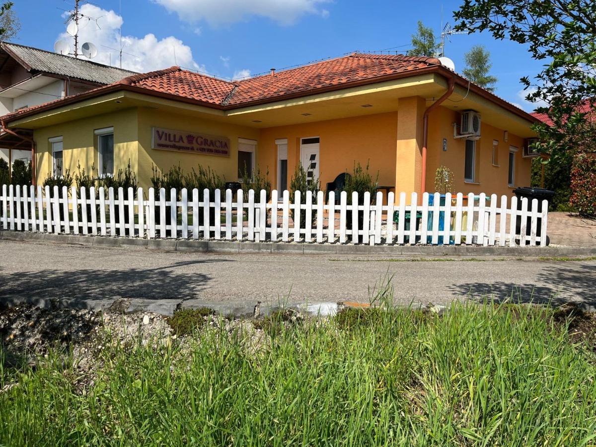 Villa Gracia بوتينْتْسِ المظهر الخارجي الصورة